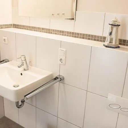 بيت للعطل Deichhaus Aalfaenger Mit Boddenblick, Kamin Und Strandnaehe *